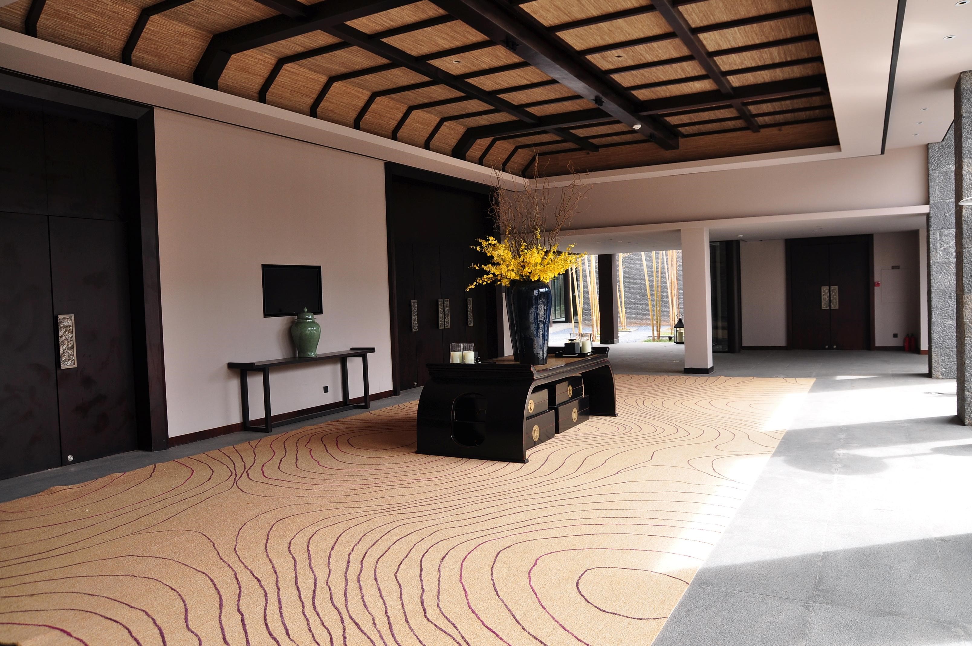 新しいビジュアル世界へ、ホームページをかえよう！